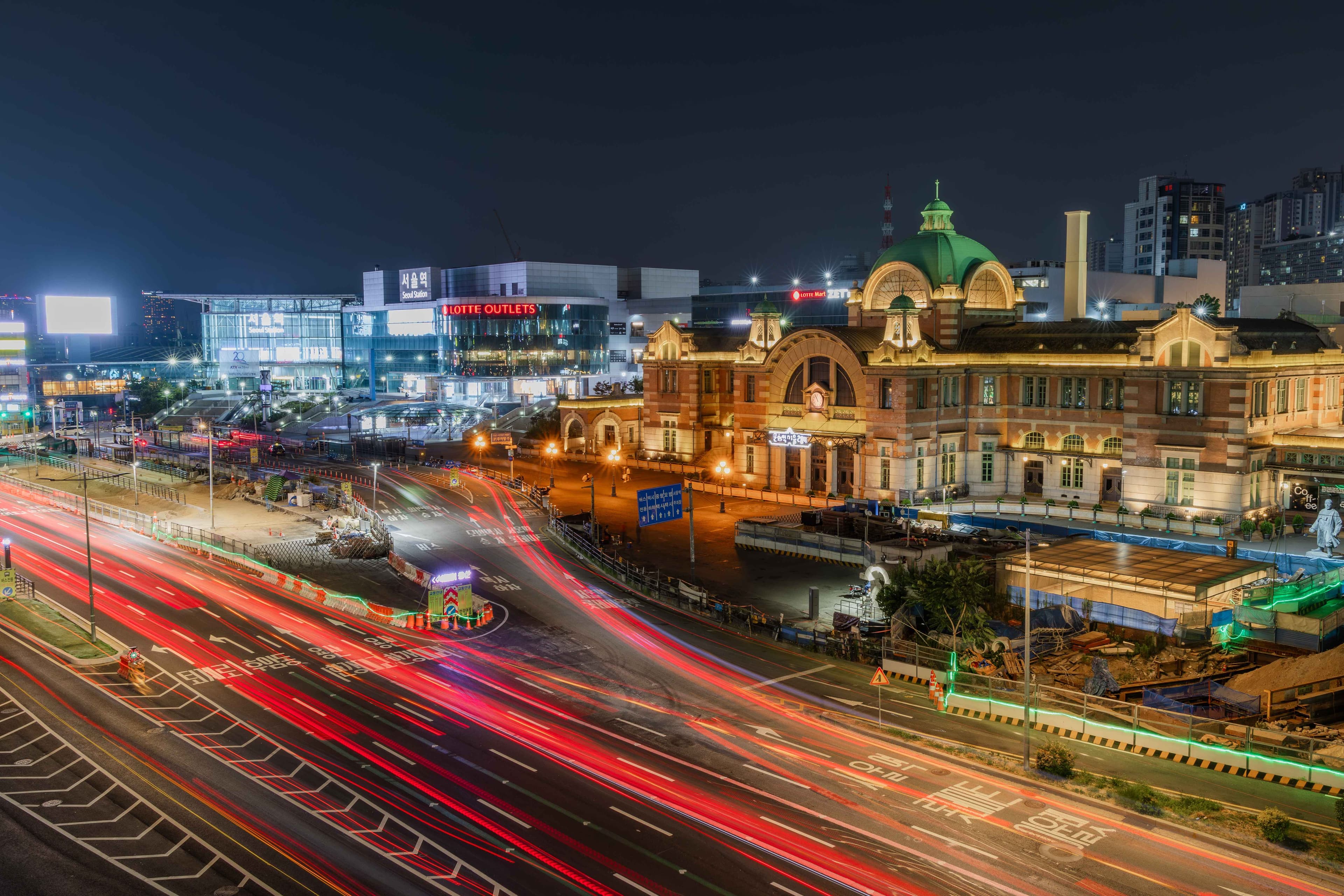 Seoul Station at night, the AREX train terminus